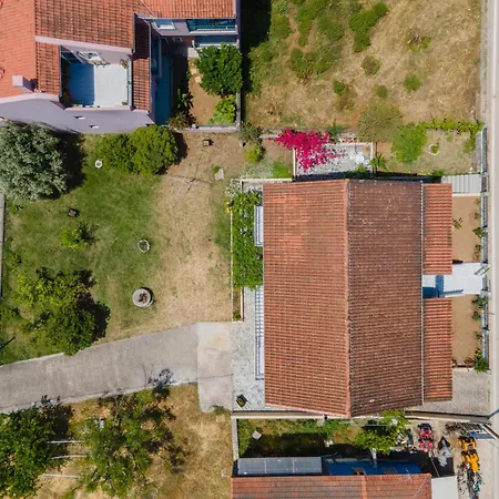 Mary's & Ξενοδοχείο Σάμη